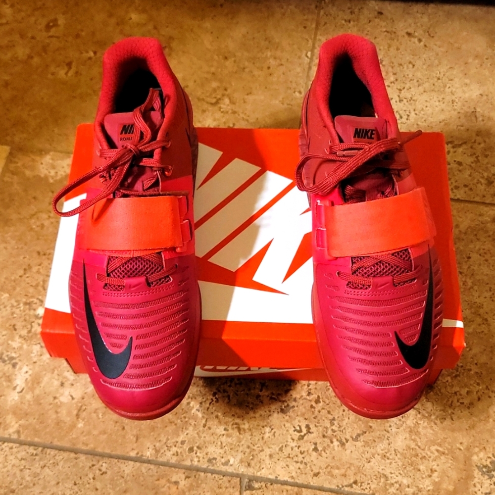 Nike Romaleos 3, size 9.5 men's, barely used